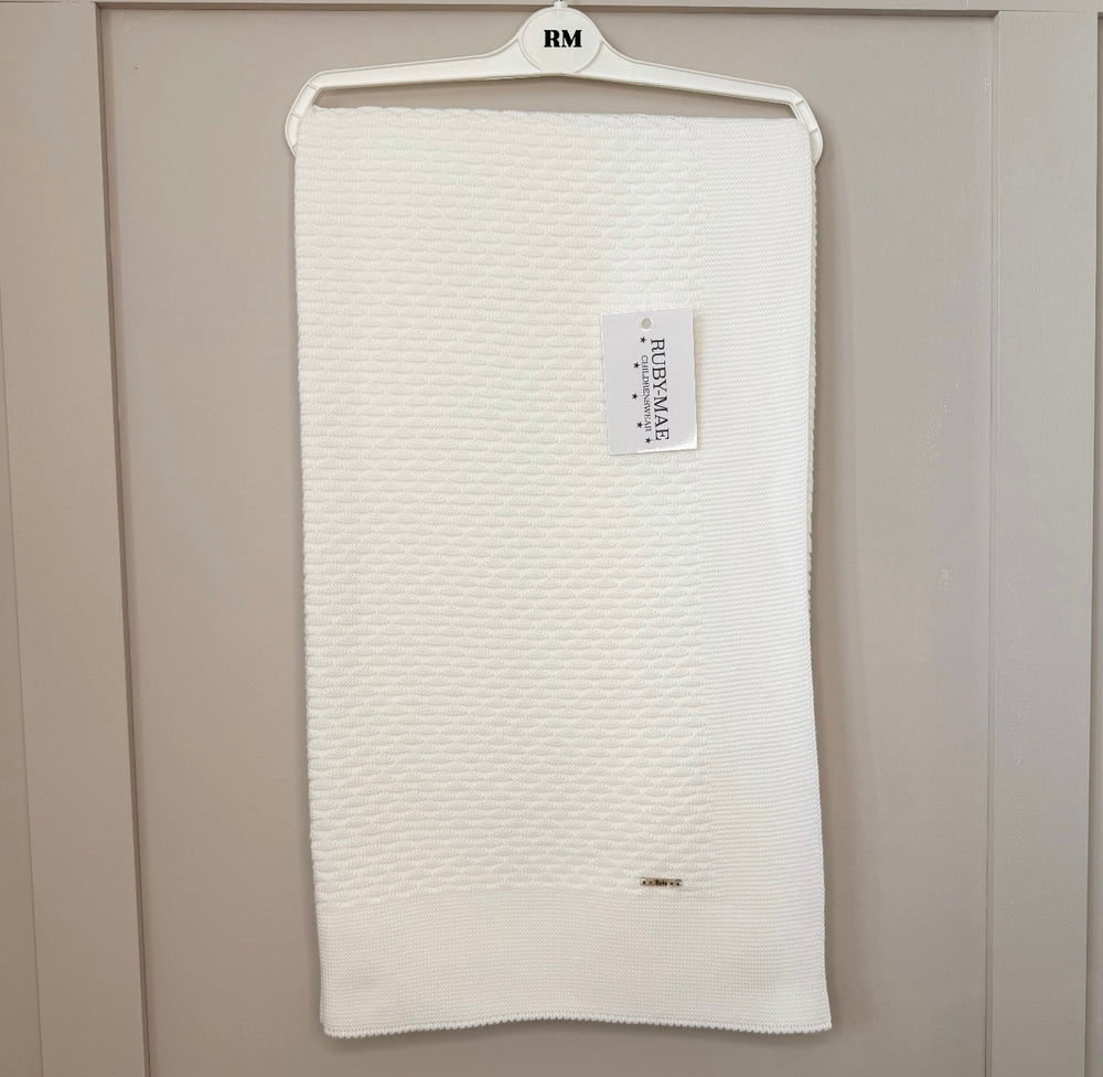 White Knitted Detailed Baby Blanket