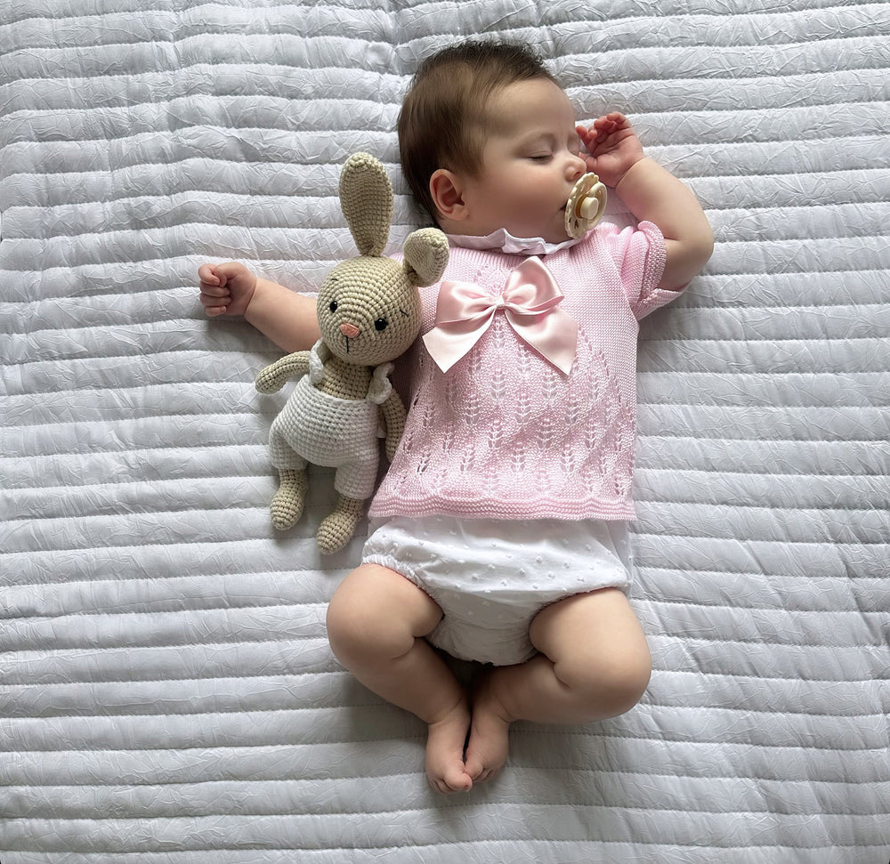 Pink Knitted Top & White Bloomers Outfit - Ellisia