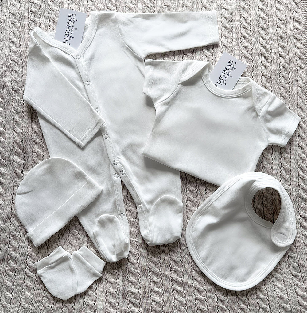 Unisex Cream 5 Pack Babygrow, Vest, Bib, Hat & Matching Mitts